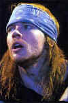 Axl_Rose_15.jpg (15562 bytes)