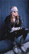 Axl_Rose_22.jpg (56587 bytes)