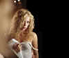 shakira_000.jpg (87236 bytes)