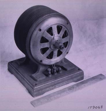 Early Tesla Induction Motor