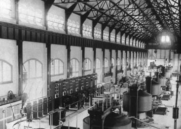 Interior of Edward Dean Adams power station at Niagara, with ten 5,000 horsepower Tesla/Westinghouse AC generatorsthe culmination of Tesla's dream. (Courtesy Smithsonian Institution)