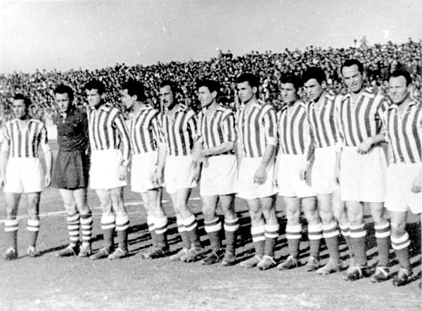 Prvaci 1952-53.jpg